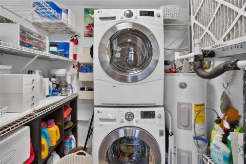 Condo in Safety Harbor, Florida, 1 bedroom № 2156724 - photo 28