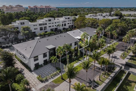 Condo in Key Biscayne, Florida, 3 bedrooms  № 1941672 - photo 25