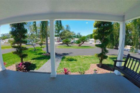 Villa ou maison à vendre à Saint Petersburg, Floride: 3 chambres, 178.47 m2 № 2147618 - photo 12