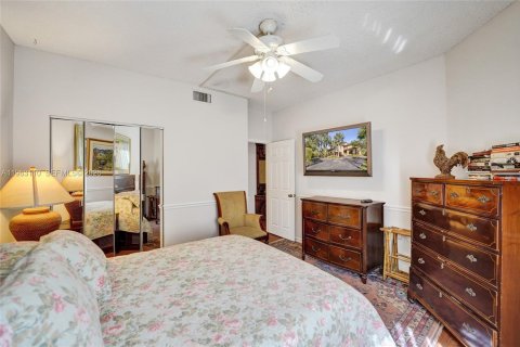 Снять в аренду таунхаус в Плантация, Флорида 3 спальни, 137.5м2, № 2042919 - фото 22