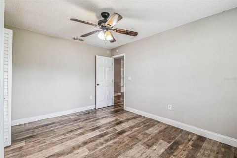 House in Spring Hill, Florida 2 bedrooms, 104.79 sq.m. № 1869009 - photo 24