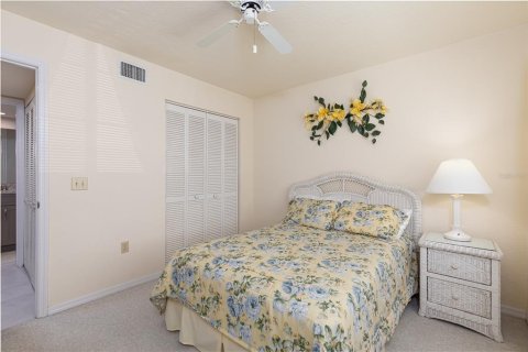 Copropriété à vendre à Punta Gorda, Floride: 2 chambres, 76.74 m2 № 2101372 - photo 30