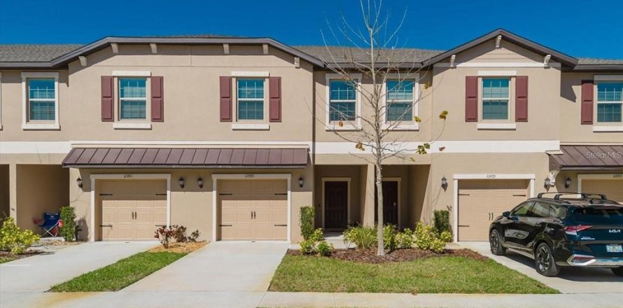 Adosado en New Port Richey, Florida 3 dormitorios, 154.78 m2 № 1901459