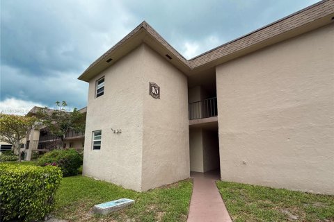 Condominio en venta en Palm Springs, Florida, 1 dormitorio, 73.39 m2 № 1762980 - foto 30
