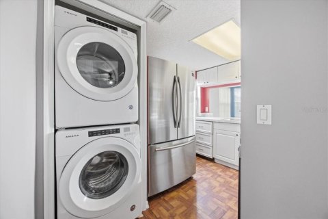 Купить таунхаус в Дэвенпорт, Флорида 8 комнат, 162.39м2, № 2226619 - фото 15