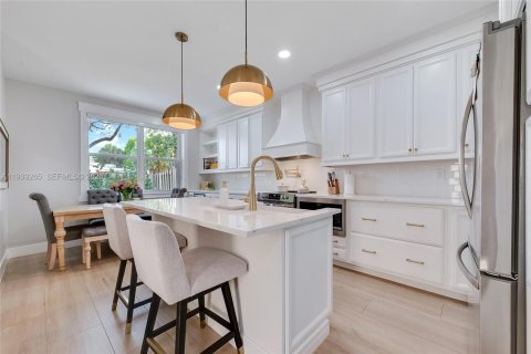 Таунхаус в Майами, Флорида 3 спальни, 138.52м2 № 1996962