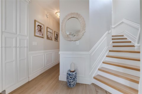 Touwnhouse à vendre à Miami, Floride: 3 chambres, 138.52 m2 № 1996962 - photo 8