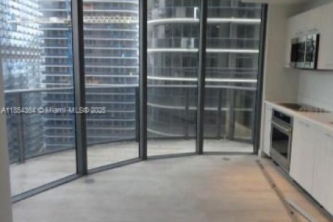 Copropriété à louer à Miami, Floride: 2 chambres, 86.03 m2 № 1872067 - photo 5