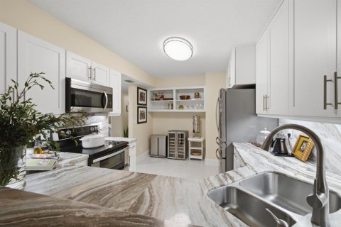 Copropriété à vendre à Tamarac, Floride: 3 chambres, 139.35 m2 № 2384926 - photo 3
