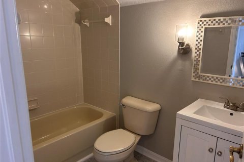 Casa en venta en Fish Hawk, Florida, 4 dormitorios, 137.68 m2 № 1832797 - foto 18