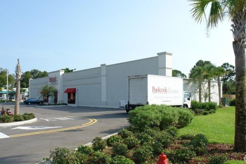 Commercial property in Edgewater, Florida 1254.18 sq.m. № 2222433