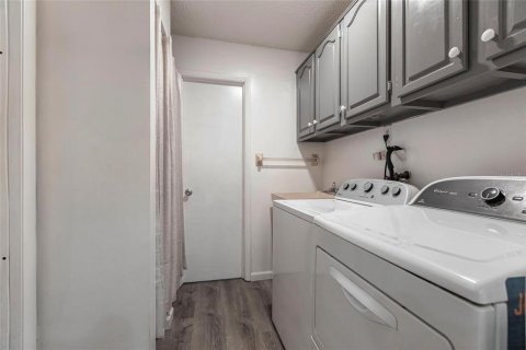 Casa en venta en Englewood, Florida, 2 dormitorios, 97.55 m2 № 1718226 - foto 9