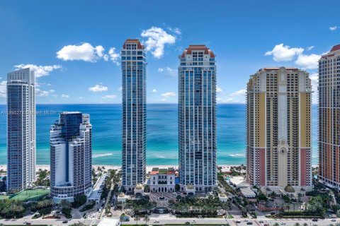 Condominio en venta en Sunny Isles Beach, Florida, 4 dormitorios, 373.56 m2 № 1948969 - foto 3