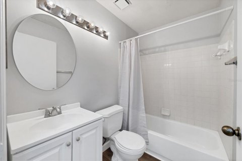 Купить кондоминиум в Сарасота, Флорида 6 комнат, 90.3м2, № 1910900 - фото 11