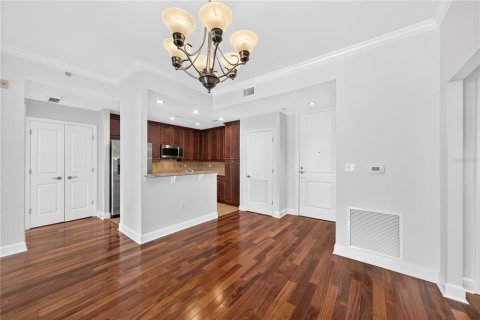 Condominio en venta en Orlando, Florida, 2 dormitorios, 104.89 m2 № 2197713 - foto 10