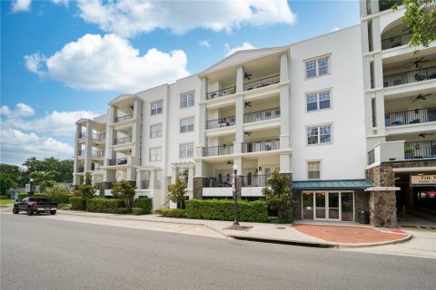Condominio en venta en Orlando, Florida, 2 dormitorios, 104.89 m2 № 2197713 - foto 2