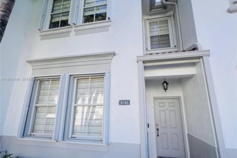 Купить кондоминиум в Мирамар, Флорида 3 спальни, 134.71м2, № 2032705 - фото 11