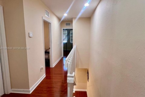 Купить кондоминиум в Мирамар, Флорида 3 спальни, 134.71м2, № 2032705 - фото 13