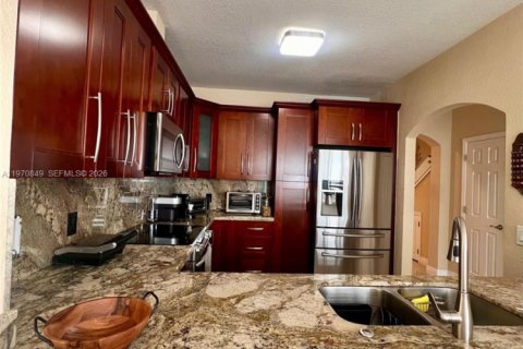 Купить кондоминиум в Мирамар, Флорида 3 спальни, 134.71м2, № 2032705 - фото 3