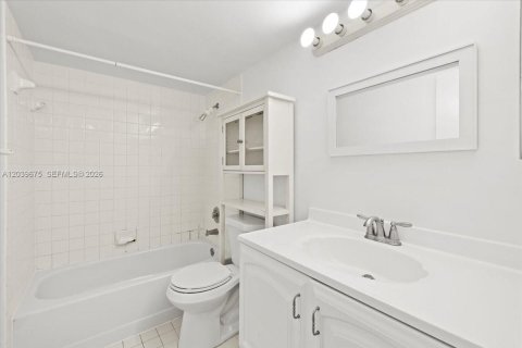 Condo in Homestead, Florida, 3 bedrooms № 2243316 - photo 21