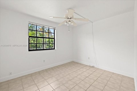Condo in Homestead, Florida, 3 bedrooms № 2243316 - photo 19