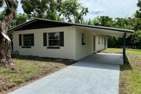 Casa en venta en Sanford, Florida, 2 dormitorios, 114.27 m2 № 1829469 - foto 1
