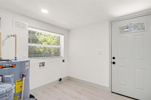 House in Ocala, Florida 3 bedrooms, 141.95 sq.m. № 2204874 - photo 25