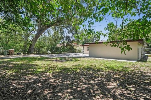 House in Ocala, Florida 3 bedrooms, 141.95 sq.m. № 2204874 - photo 27