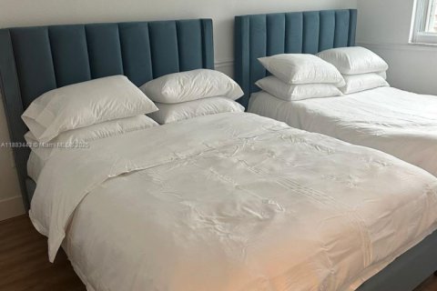 Copropriété à louer à Sunny Isles Beach, Floride: 2 chambres, 125.42 m2 № 1978296 - photo 23