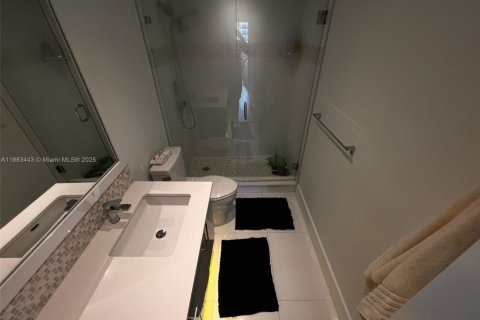 Copropriété à louer à Sunny Isles Beach, Floride: 2 chambres, 125.42 m2 № 1978296 - photo 14