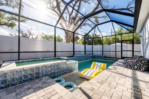 Villa ou maison à vendre à Tampa, Floride: 4 chambres, 177.44 m2 № 2419232 - photo 30
