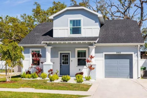Villa ou maison à Tampa, Floride 4 chambres, 177.44 m2 № 2419232