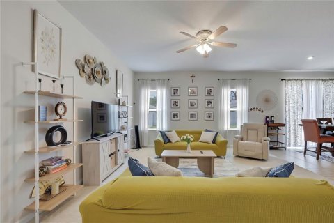 Villa ou maison à vendre à Spring Hill, Floride: 3 chambres, 173.36 m2 № 2296977 - photo 8