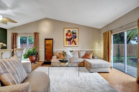 Купить виллу или дом в Плантация, Флорида 4 спальни, 212.19м2, № 2049166 - фото 12