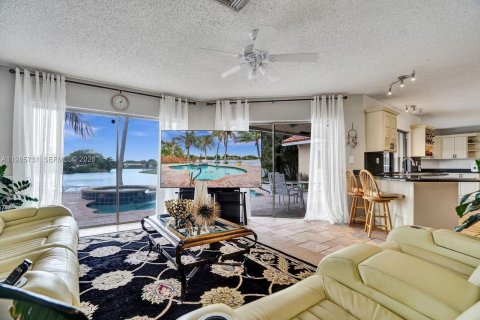 Купить виллу или дом в Плантация, Флорида 4 спальни, 212.19м2, № 2049166 - фото 27