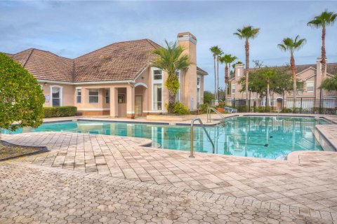 Copropriété à louer à Tampa, Floride: 2 chambres, 103.12 m2 № 2113049 - photo 5
