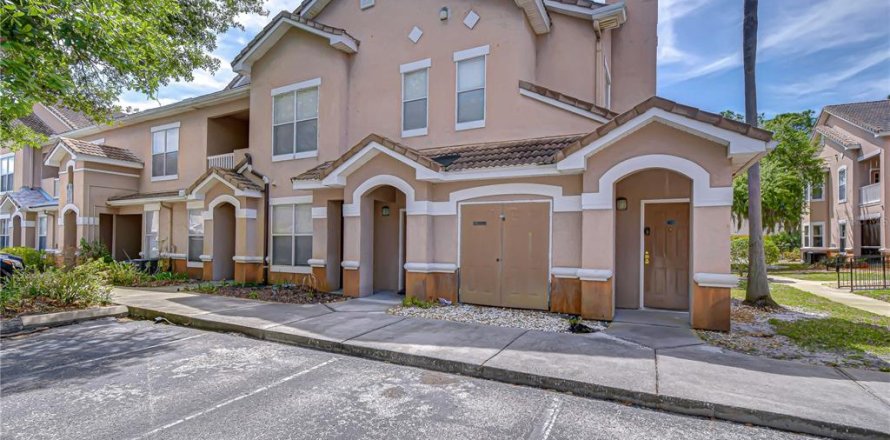 Condo à Tampa, Floride, 2 chambres  № 2113049