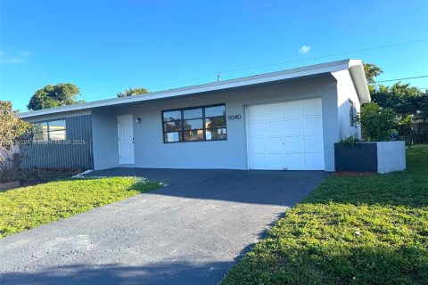 Casa en venta en Sunrise, Florida, 3 dormitorios № 1814909 - foto 3