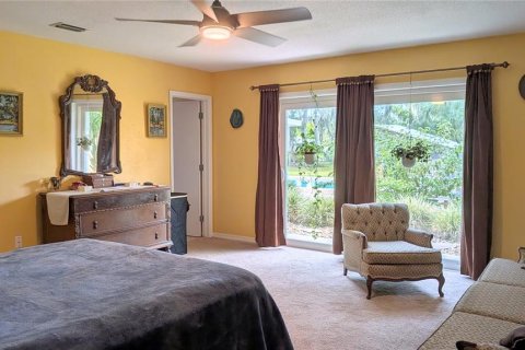 House in DeLand, Florida 3 bedrooms, 204.76 sq.m. № 2141076 - photo 19