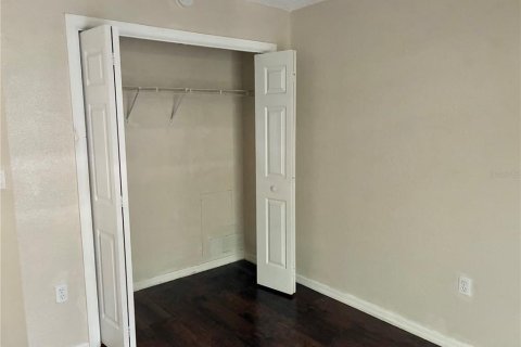 Снять в аренду квартиру в Спринг-Хилл, Флорида 5 комнат, 90.12м2, № 2223525 - фото 9
