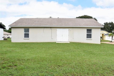 Villa ou maison à vendre à Winter Haven, Floride: 3 chambres, 115.76 m2 № 2395717 - photo 27