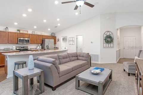 Casa en venta en Haines City, Florida, 4 dormitorios, 159.33 m2 № 1902762 - foto 9