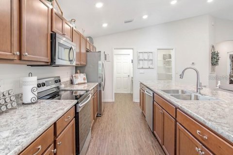 Casa en venta en Haines City, Florida, 4 dormitorios, 159.33 m2 № 1902762 - foto 6