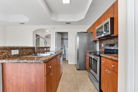 Adosado en venta en Dania Beach, Florida, 3 dormitorios, 150.04 m2 № 1944050 - foto 10