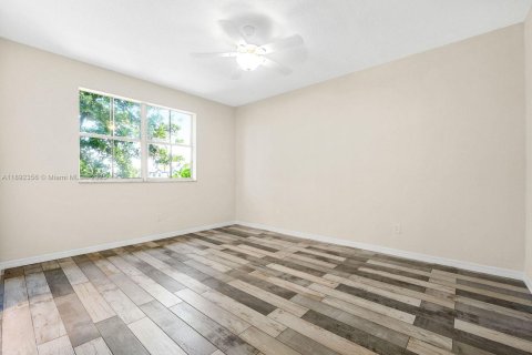 Adosado en venta en Dania Beach, Florida, 3 dormitorios, 150.04 m2 № 1944050 - foto 25
