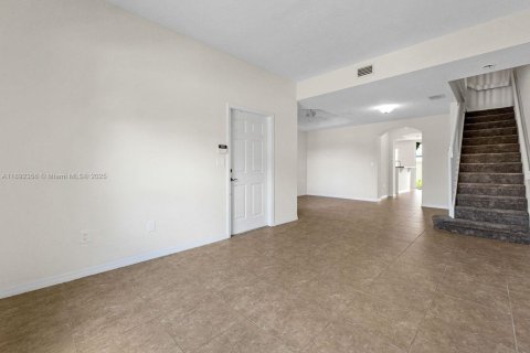 Adosado en venta en Dania Beach, Florida, 3 dormitorios, 150.04 m2 № 1944050 - foto 5
