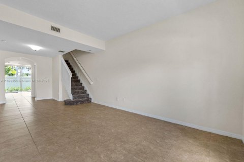 Adosado en venta en Dania Beach, Florida, 3 dormitorios, 150.04 m2 № 1944050 - foto 6