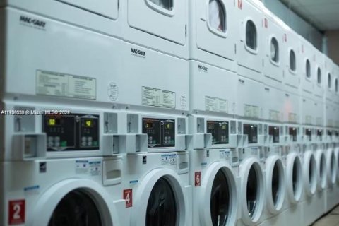 Copropriété à louer à Miami, Floride: 1 chambre, 55.09 m2 № 2018903 - photo 6