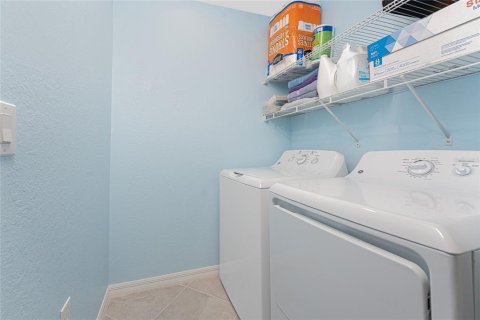 Condo in Punta Gorda, Florida, 2 bedrooms  № 1590752 - photo 24