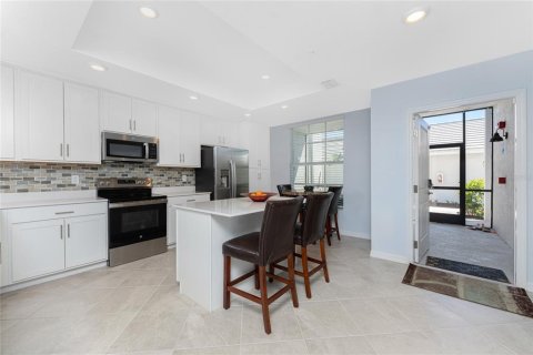 Condo in Punta Gorda, Florida, 2 bedrooms  № 1590752 - photo 5